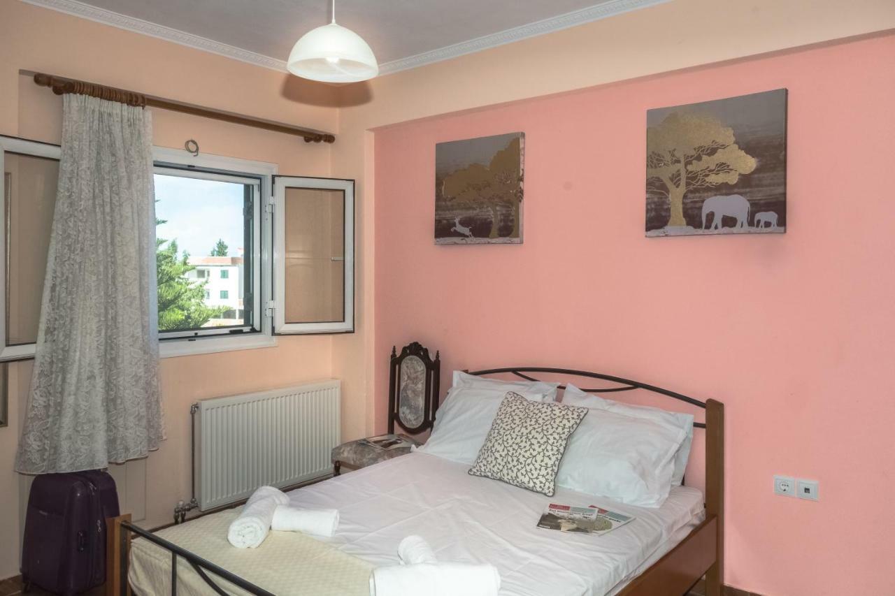 Modern Flat With Beautiful Views In South Of Corfu Apartment Lefkimmi  Exterior photo